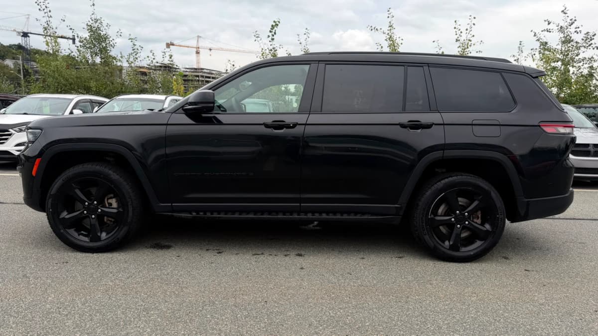 2024 Jeep Grand Cherokee L 4x4 Limited 6 Passenger thumbnail 8