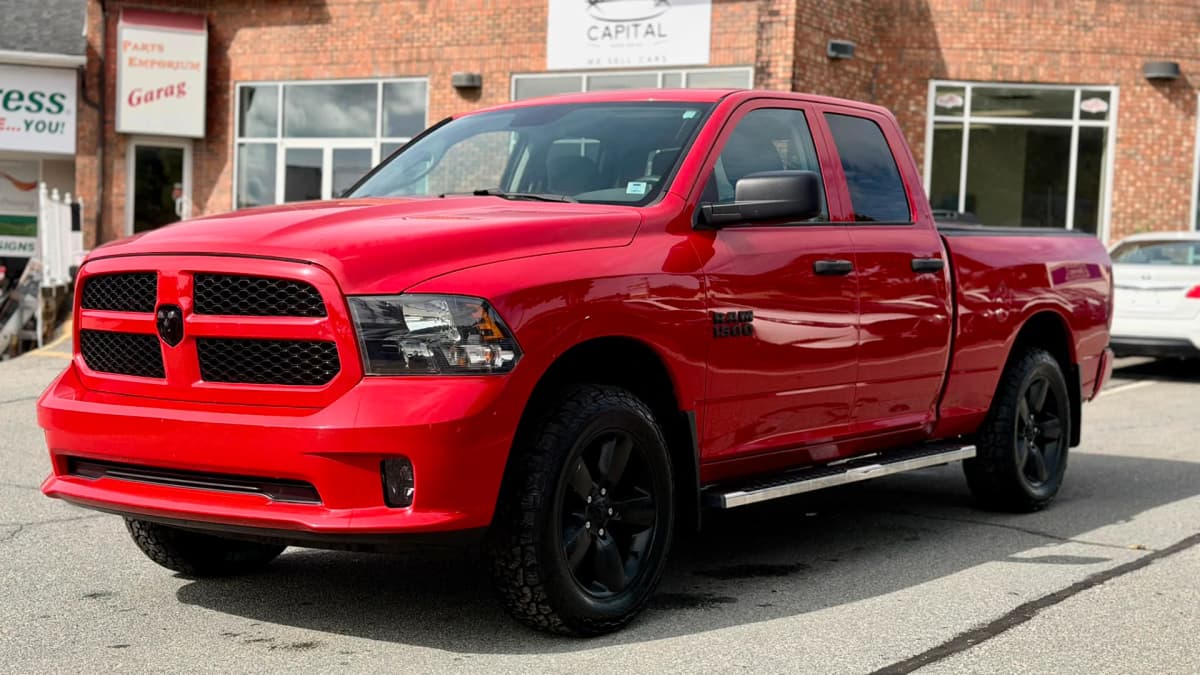 2018 RAM 1500 Express 4X4 Quad Cab 6'4" Box