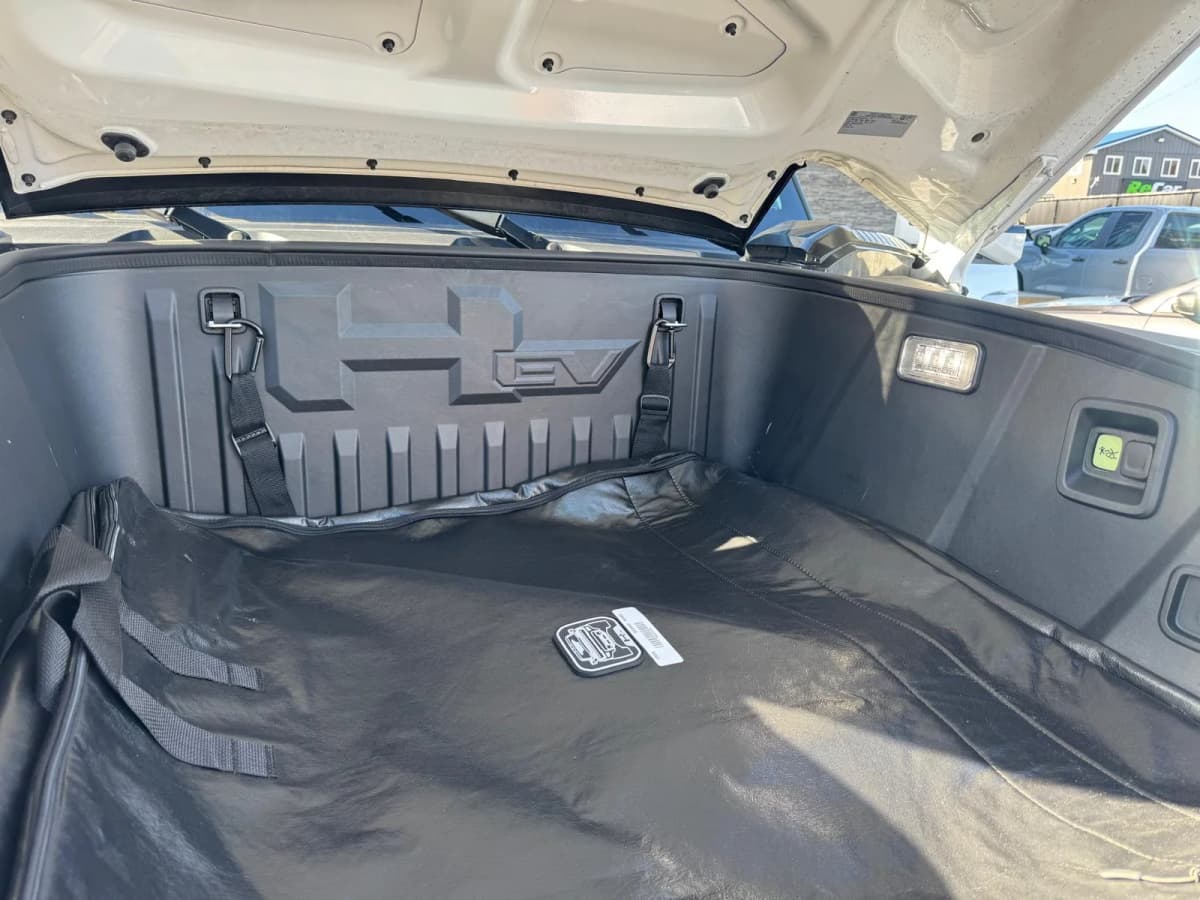 2024 Hummer 2024 GMC HUMMER EV Pickup 2X e4WD Crew Cab ELECTRIC thumbnail 10