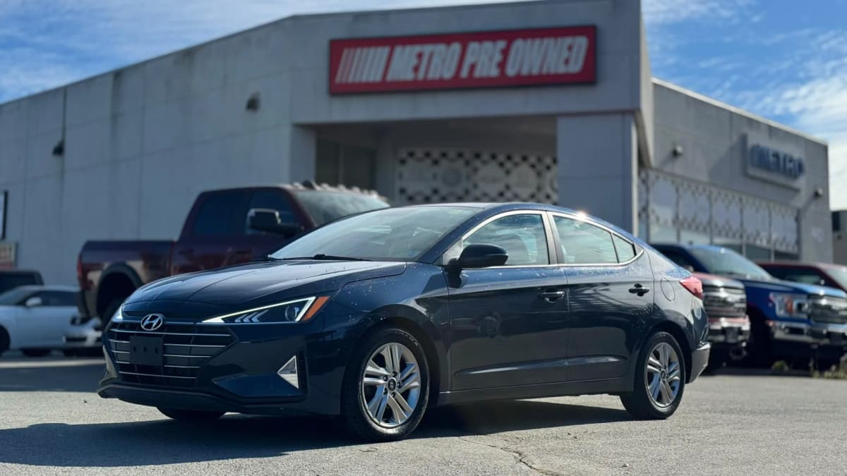 2020 Hyundai ELANTRA PREFERRED