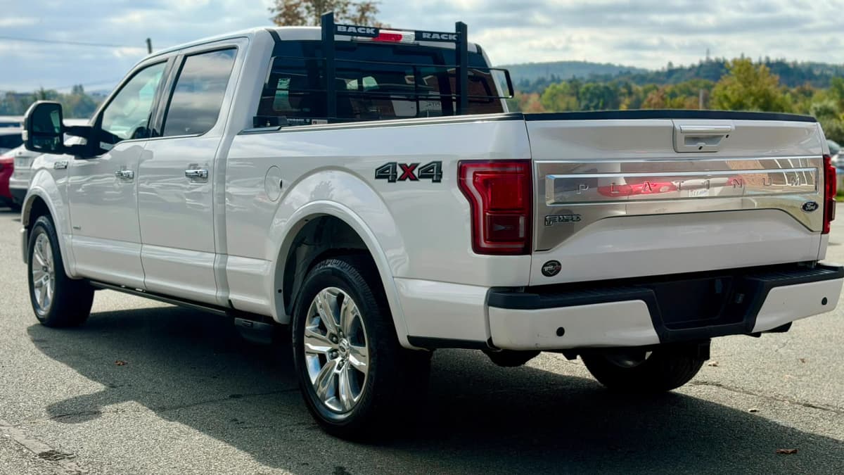 2016 Ford F-150 Platinum 4WD SuperCrew Styleside 5-1/2 Ft Box thumbnail 8