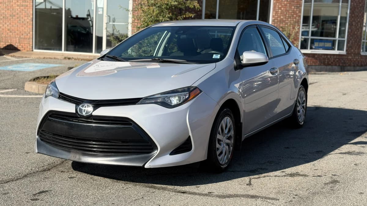 2017 Toyota Corolla LE 4dr Sdn Cvt
